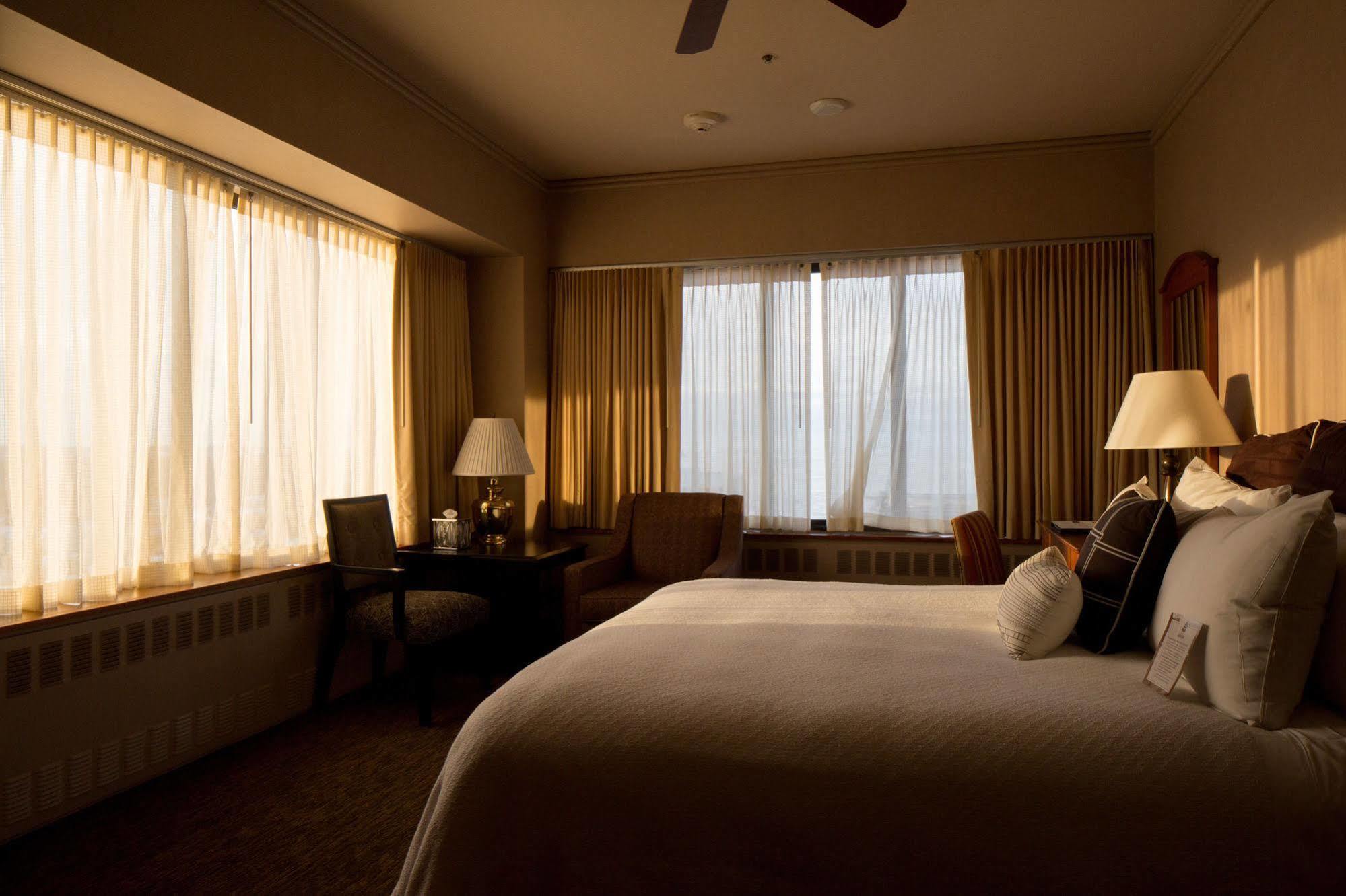 The Hotel Captain Cook أنكوراج المظهر الخارجي الصورة